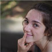 Ciao, sono Sofia! Sono una studentessa di 20 anni e offro lezioni di matematica a bambini e ragazzi sia per medie che elementari.